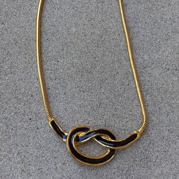 "KENNETH LANE" Black and Gold Choker Collar Necklace Enameled Infinity Knot - Picture 3 of 16